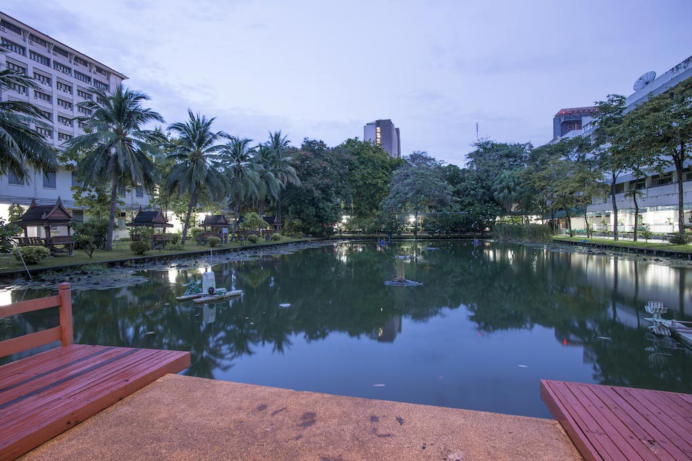 บรรยากาศตึกเรียนสายวิทย์-คณิตที่โรงเรียนเตรียมอุดมฯ